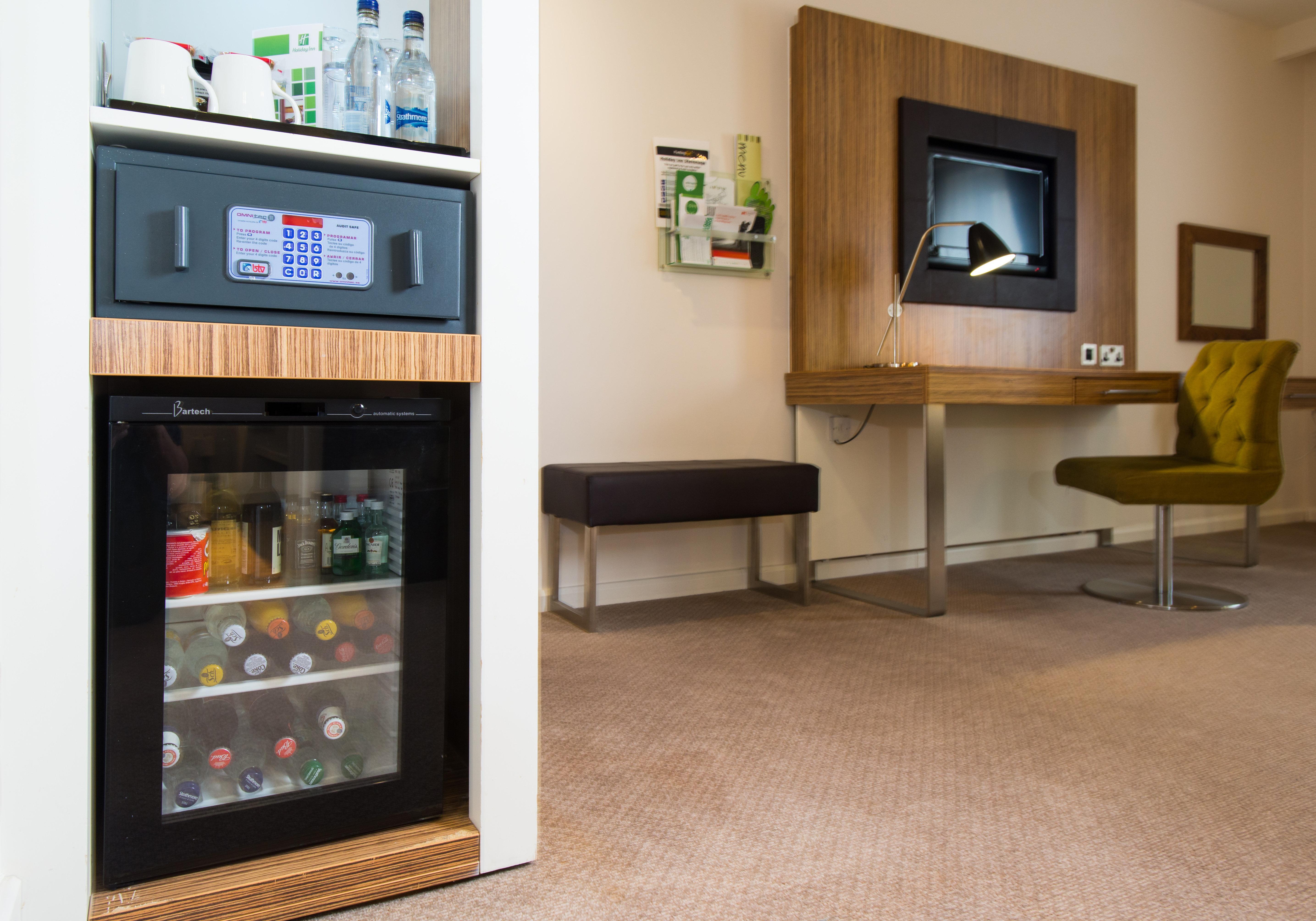 Holiday Inn Stevenage By Ihg מראה חיצוני תמונה