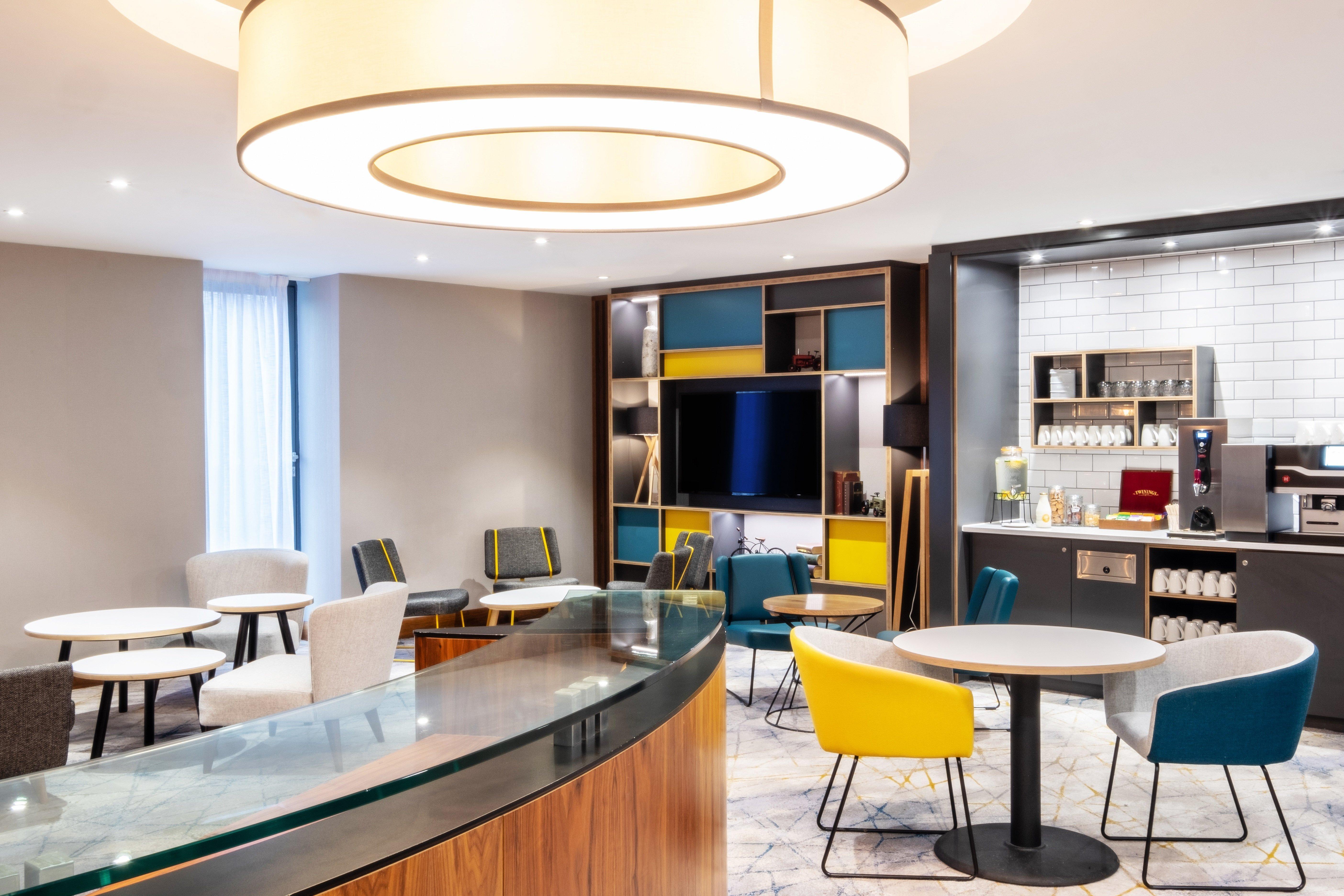 Holiday Inn Stevenage By Ihg מראה חיצוני תמונה